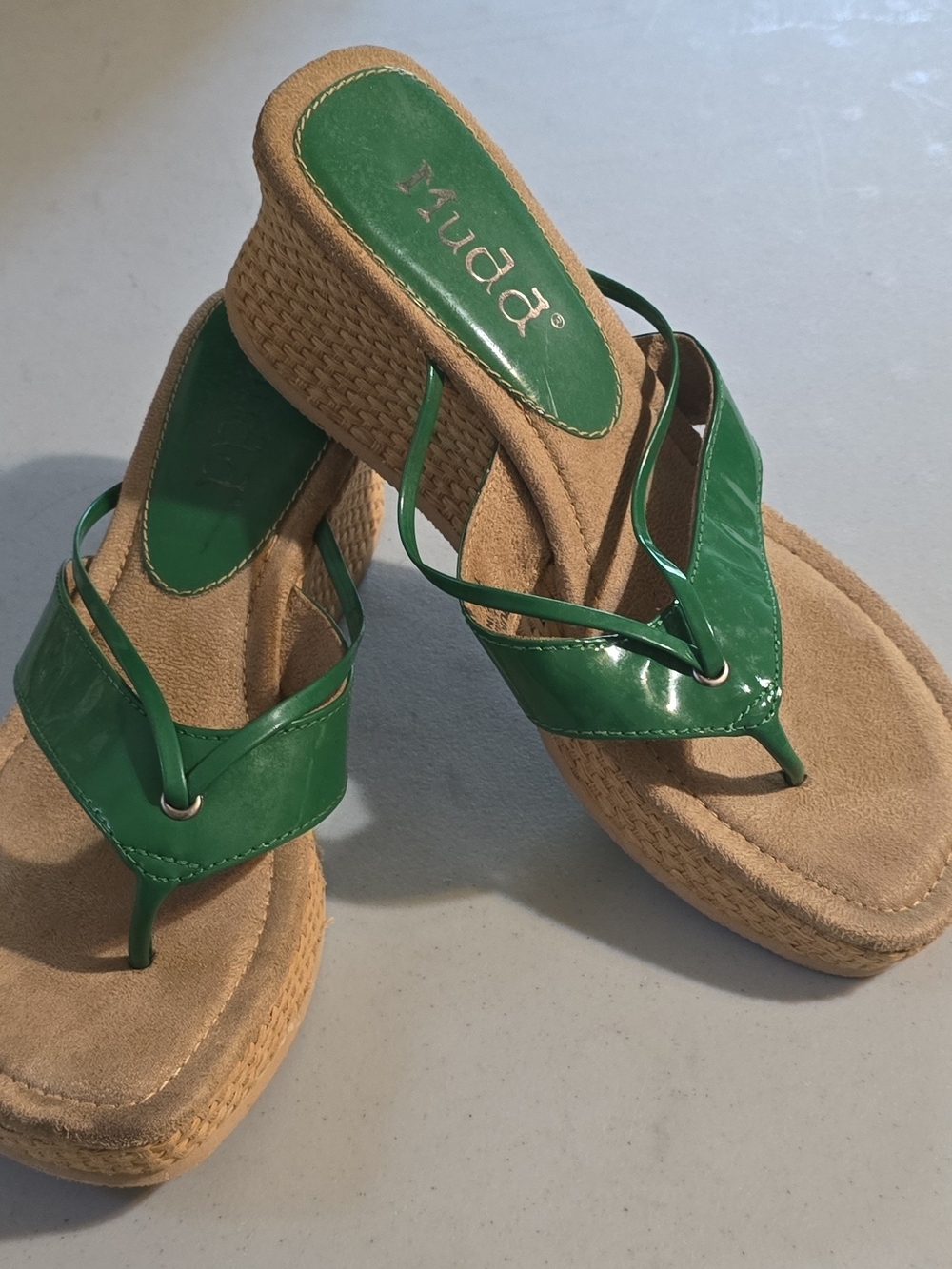 Mudd Green Platform Thong Sandals - Women Size 10M